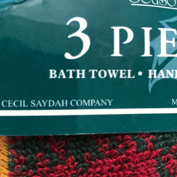 fancy 3 Towel set - Picture 3 of 10